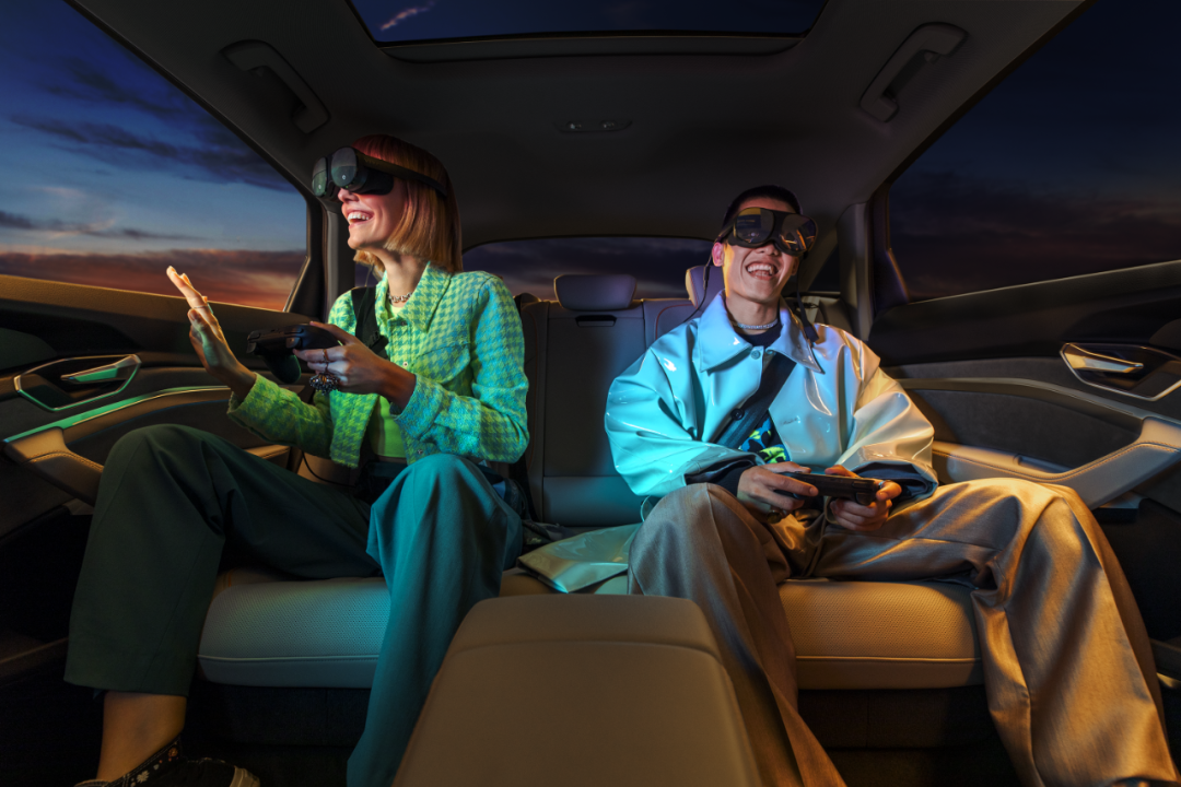 HTC VIVE 联合 holoride 为奥迪精选车型导入革命性车载娱乐系统