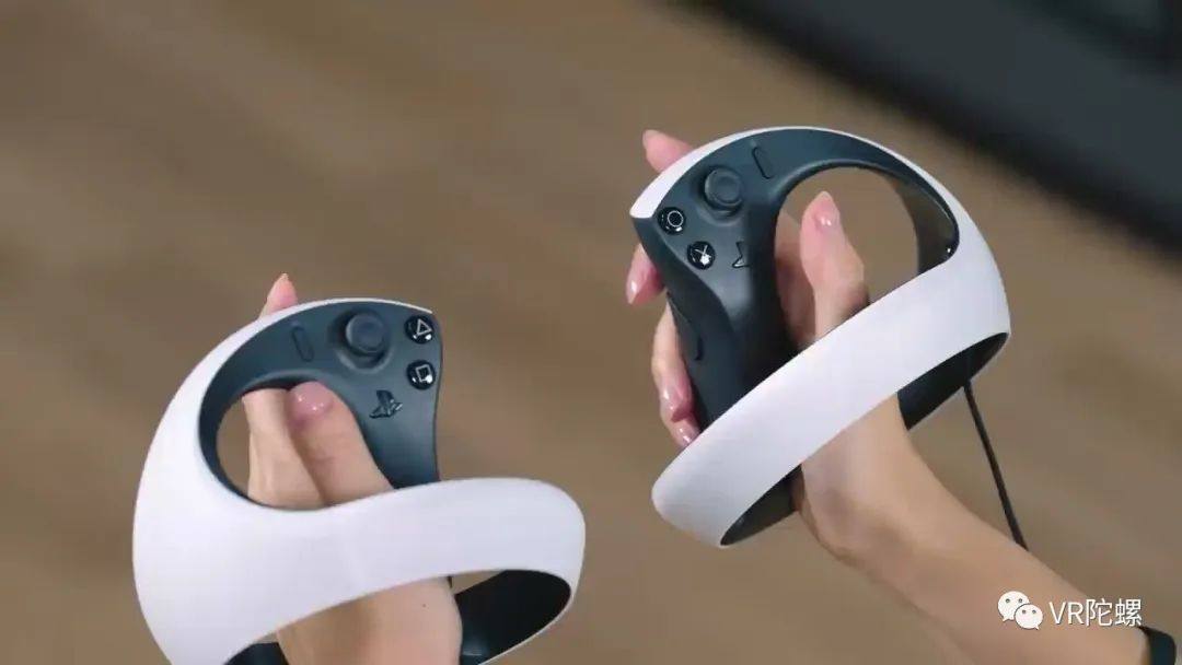 距离上市仅1周！PlayStation VR2设计者亲自拆解、一窥真容