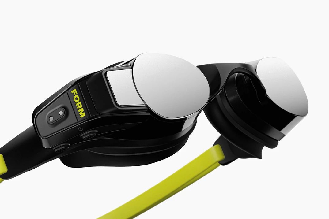 Form推出AR游泳眼镜Smart Swim 2 Pro