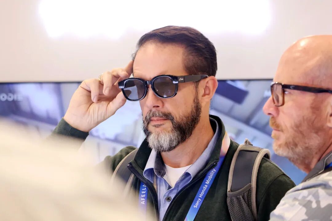 CES 2026 | 莫界与洛杉矶智能奢品BUTTONS达成深度战略合作，共塑智奢AR新未来