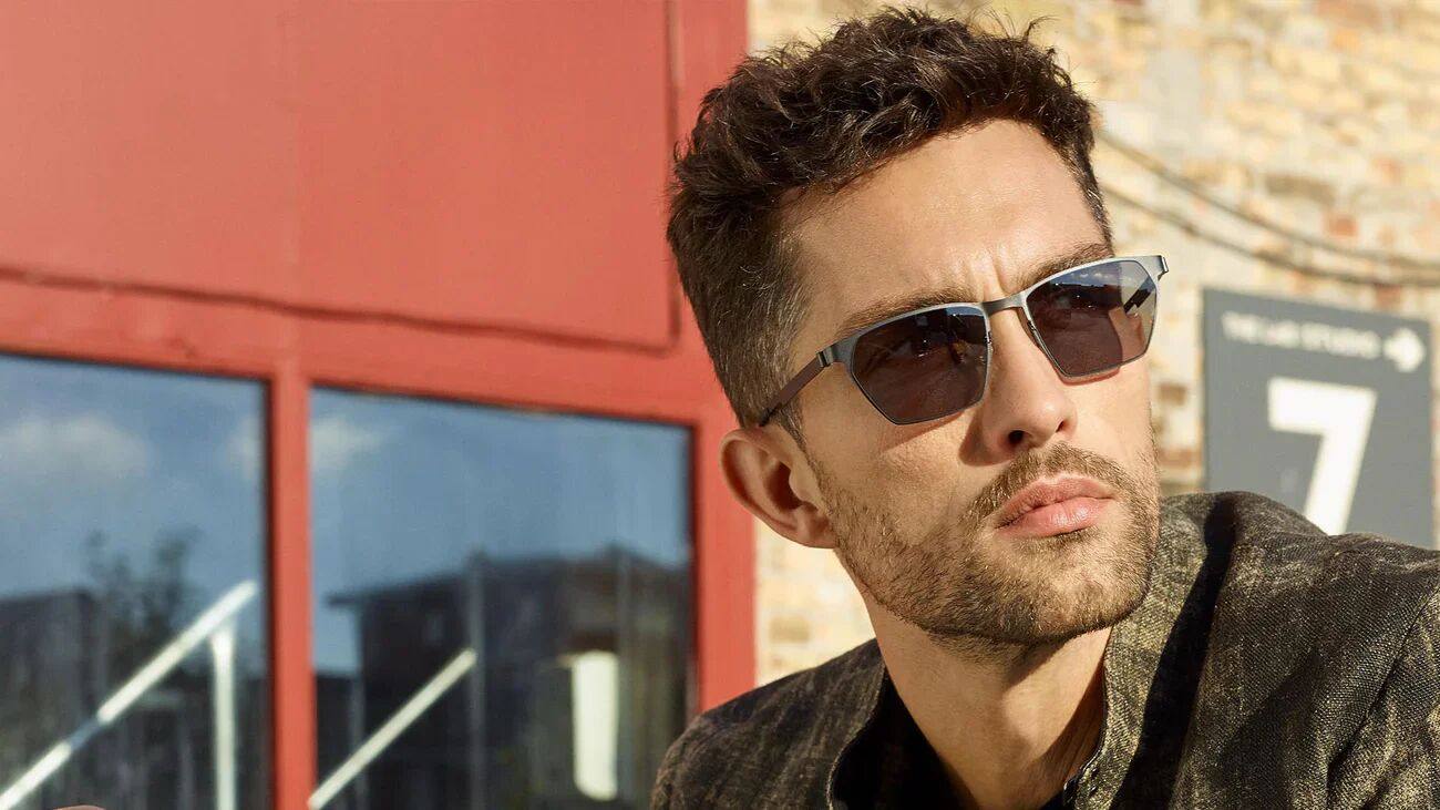 MOONIX smart glasses product shot